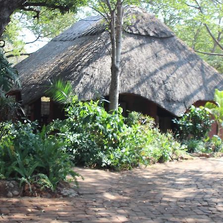 Mosi-Ua-Tunya Lodge 维多利亚瀑布 外观 照片